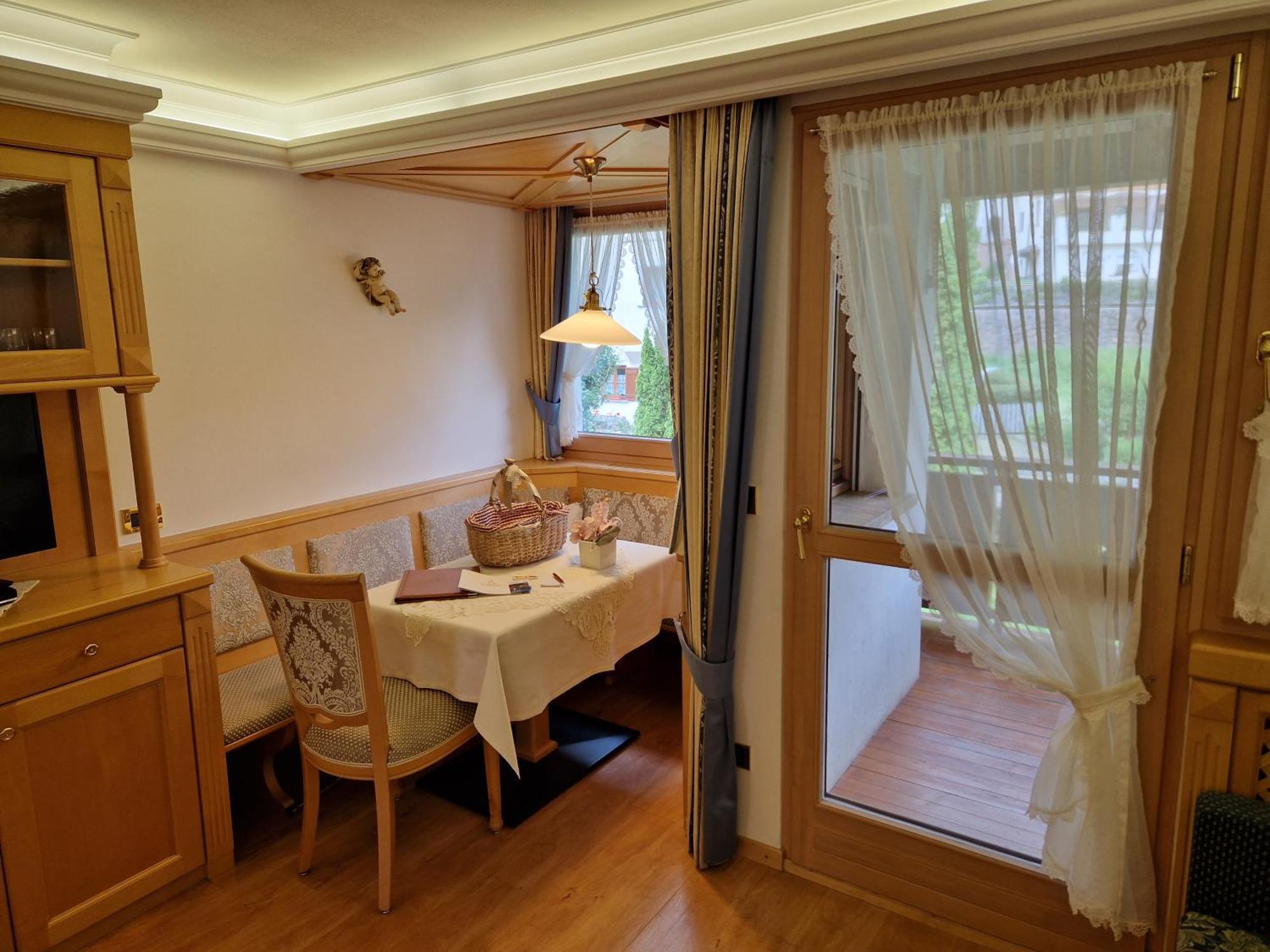 Residence Ciastel オルティゼーイ エクステリア 写真